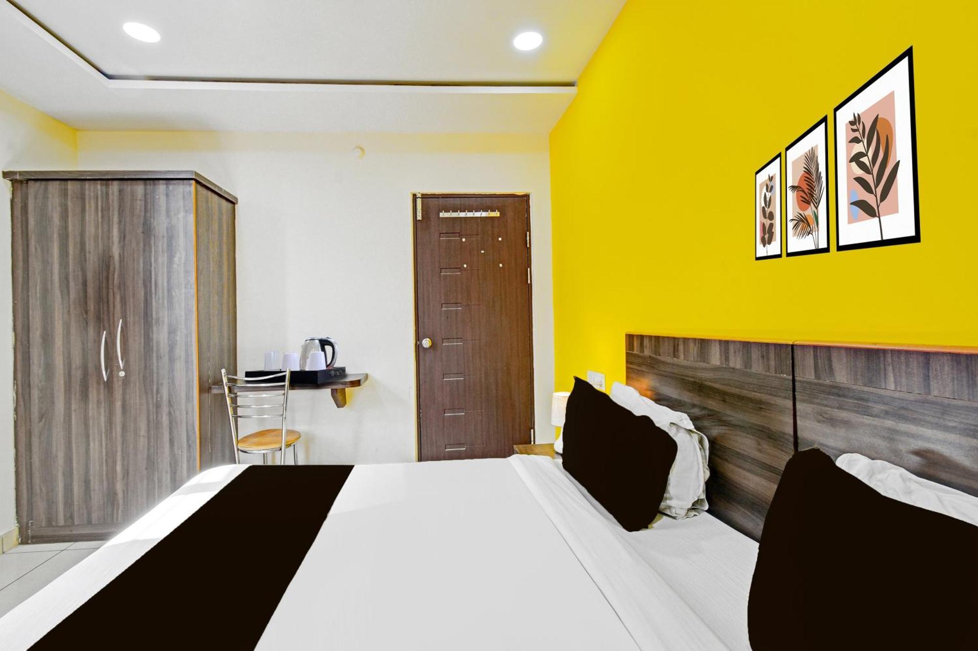 Super Hotel O Kondapur Hyderabad Formerly Dunes Inn Kondapur (Telangana) Exteriör bild
